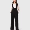 Bestickte Hose mit Hosenträgern