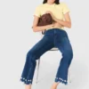 Bootcut-Jeans mit Perlenverzierung