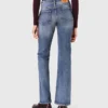 Bootcut-Jeans mit Reißverschlusstaschen