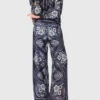Fließende Hose mit Bandana-Print