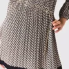Gemustertes Plisseekleid