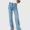 Gerade Jeans mit Ketten