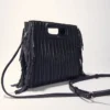Gesteppte M Bag aus Leder