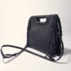 Gesteppte M Bag aus Leder