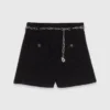 Glänzende Tweed-Shorts