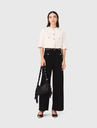 jeans mit geradem bein und aufgesetzten taschen 1 330x434 - Jeans mit geradem Bein und aufgesetzten Taschen