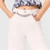 Jeans mit hoher Taille und weitem Bein