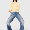 Jeans mit Kettengürtel