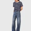 Jeans mit weitem Bein