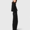 Kurze Jacke mit abnehmbarem Pelzkragen