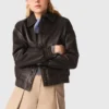 Kurze Lederjacke