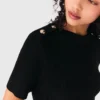 Kurzes Kleid aus Strick und Taft
