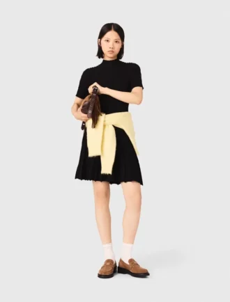 Kurzes Strickkleid