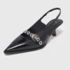 Lederpumps mit Ösenriemen