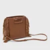 M Bag aus genarbtem Leder