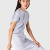 Maxi-Morgenmantel aus Satin, plissierte Taille