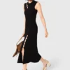 Maxikleid aus geripptem Strick mit Cut-outs