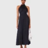 Maxikleid aus plissiertem Satin