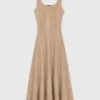 Maxikleid aus Strickstoff mit Strasssteinen