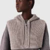 Maxikleid aus zwei Materialien