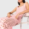 Midi-Kleid aus Häkelstoff mit Strasssteinen
