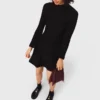 Mini-Skater-Kleid mit hohem Kragen