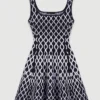 Mini-Strickkleid mit Muster