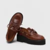 Schuhe mit klobiger Sohle