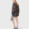 Shorts mit Blumenstickerei