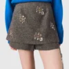 Shorts mit Blumenstickerei