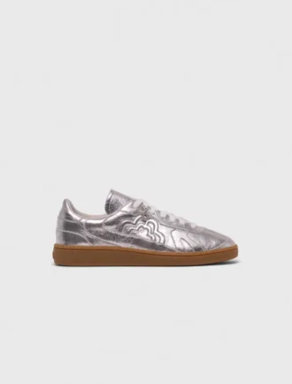 Sneaker aus Metallic-Leder