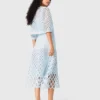 Strickjacke mit Strasssteinen