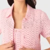 Strickjacke mit Strasssteinen
