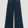 Weite Jeans mit aufgesetzten Taschen