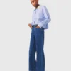 Weite Jeans mit Strasssteinen